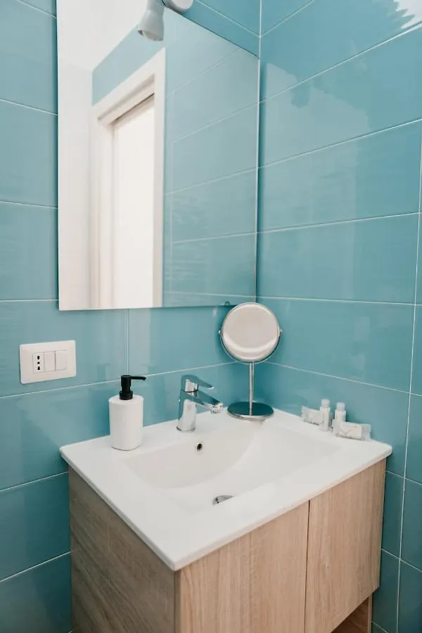 Апартаменты Brombeis Aurea By Casanapoletana - Town Center Неаполь