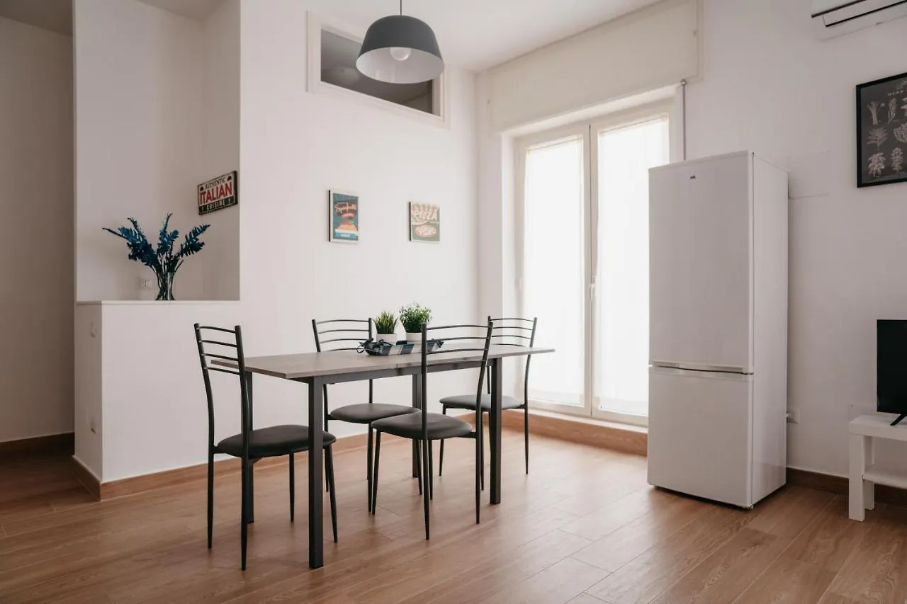 Brombeis Aurea By Casanapoletana - Town Center Apartment Naples