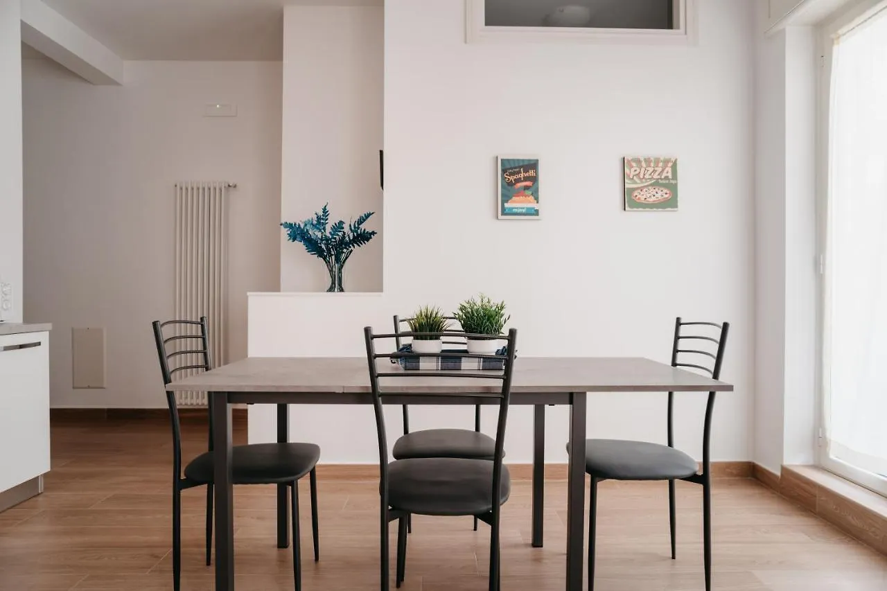 Brombeis Aurea By Casanapoletana - Town Center Apartment Naples